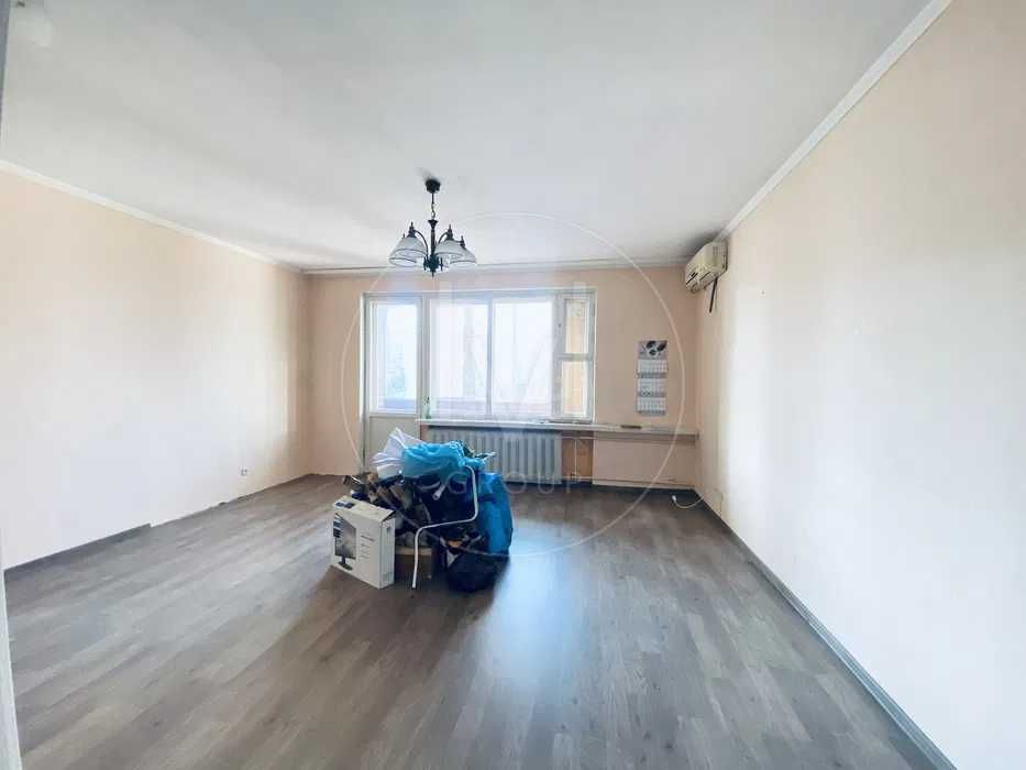 Продам 4 кімнатну квартиру Старонаводницька вул., 8Б, Печерський р-н