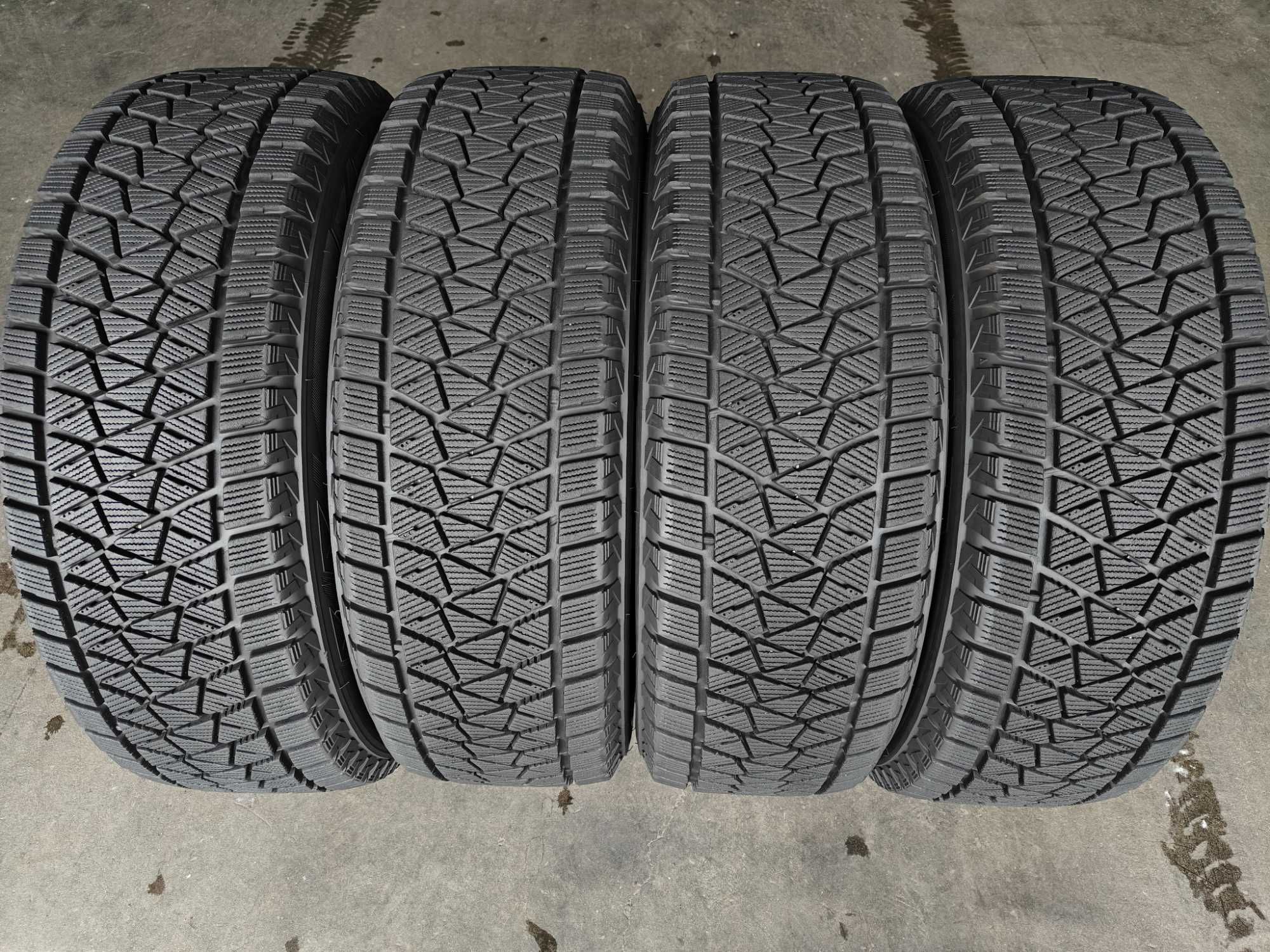 Bridgestone Blizzak DM-V2 R17 225 65 зимові шини арктична липучка