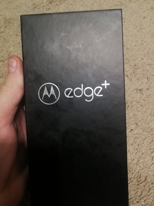 Продам Motorola edge+ 2020