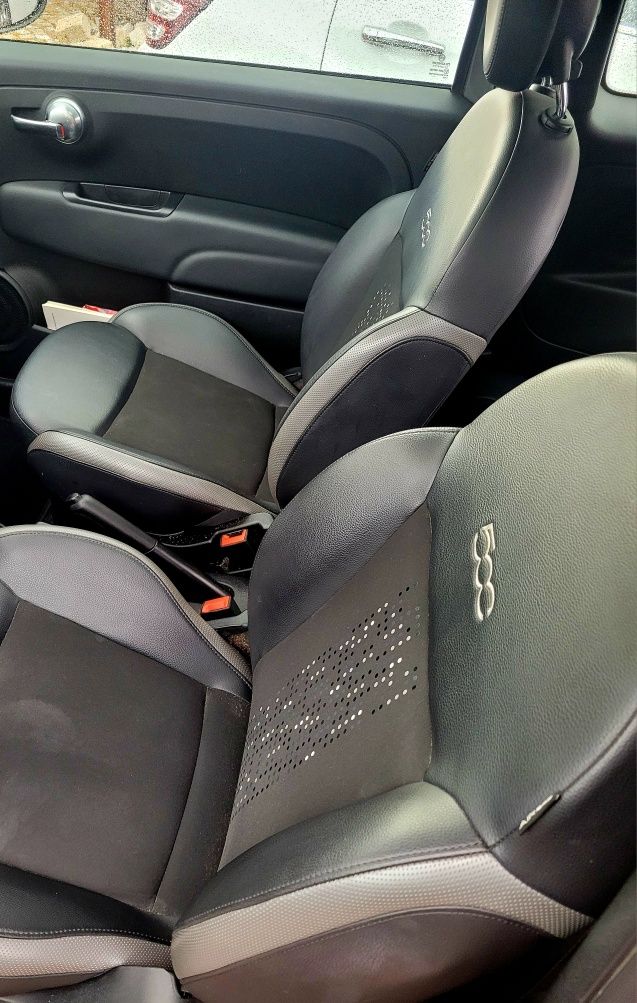 Fiat 500 Connect 1.0 Hybrid cinza pompei