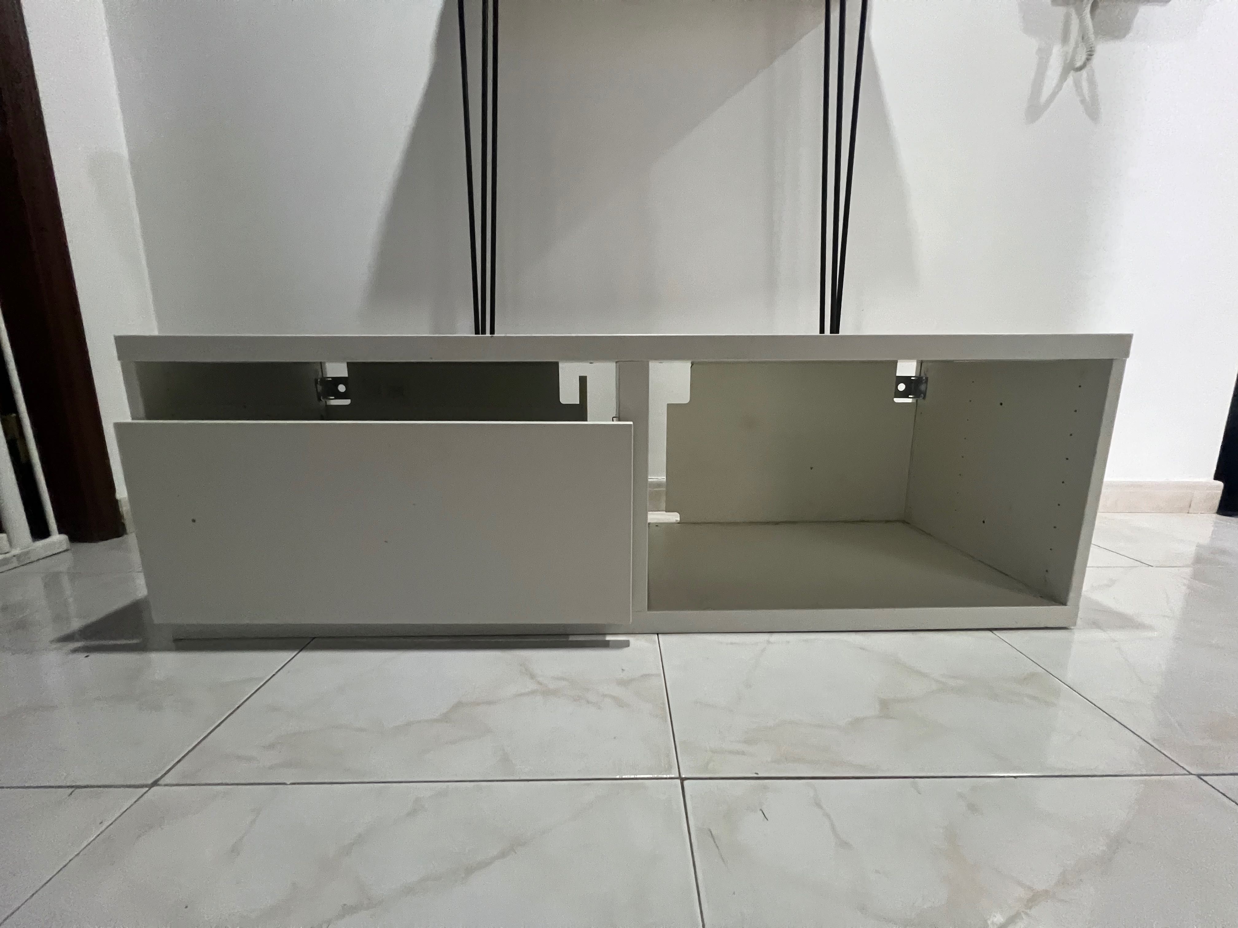 Móvel branco TV IKEA