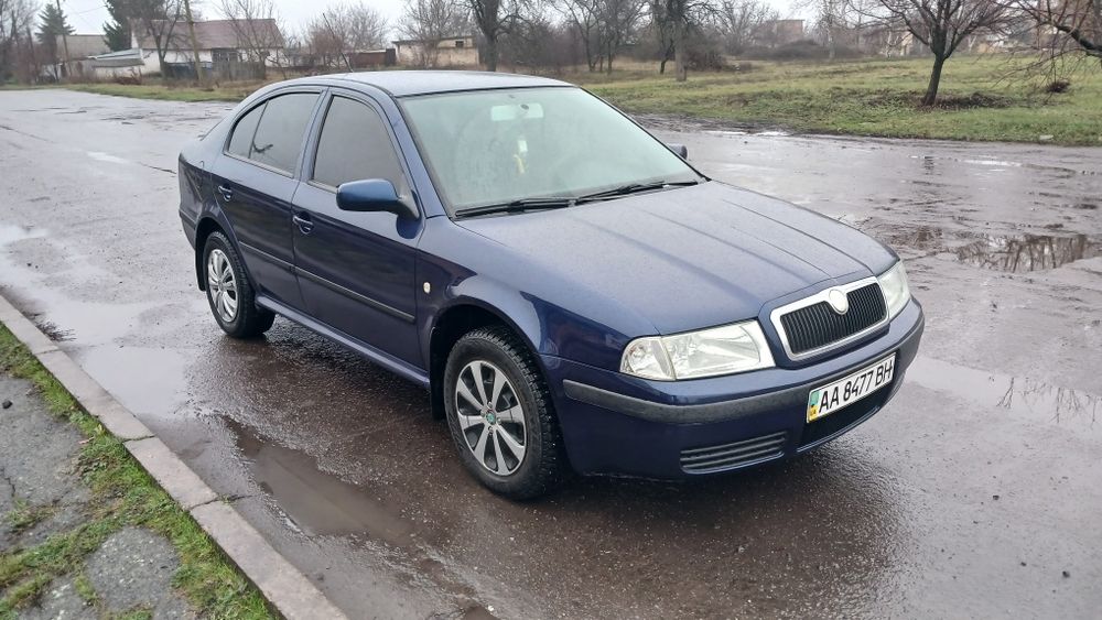 Продам Шкоду в доброму стані