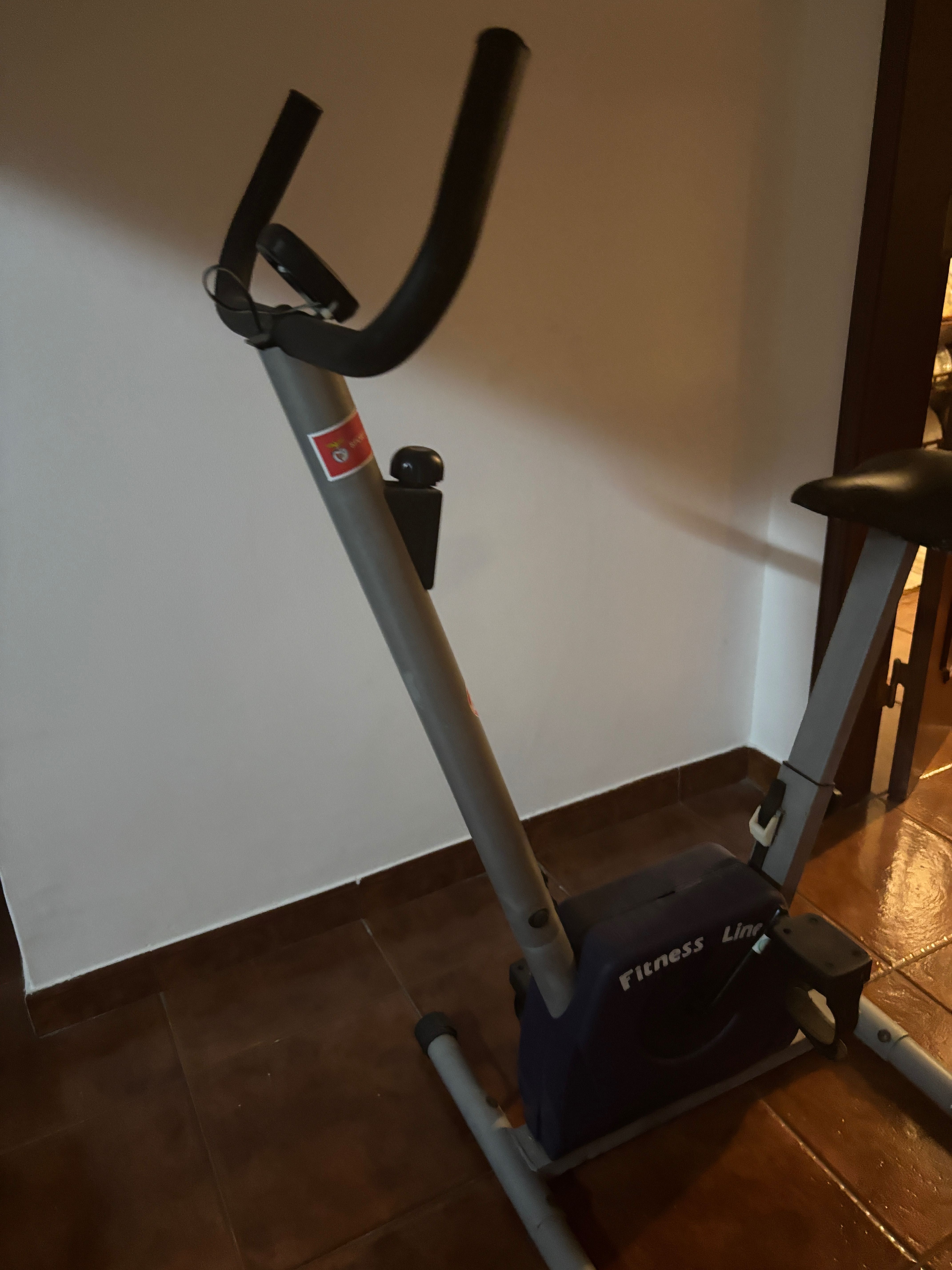 Bicicleta de exercício em casa