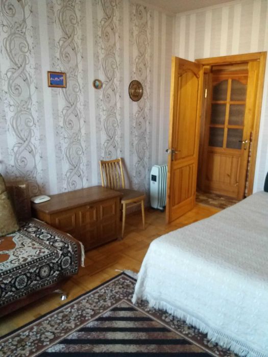 Посуточно, почасово 2 комн. Кв. Хортицкий  район (Бабурка)