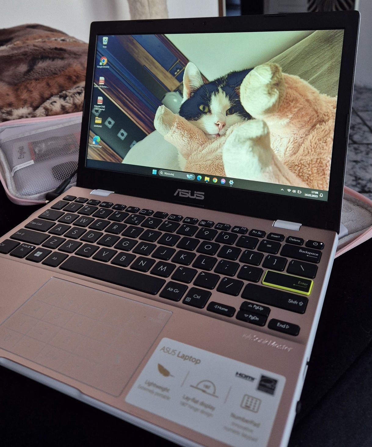Notebook asus stan idealny jak nowy