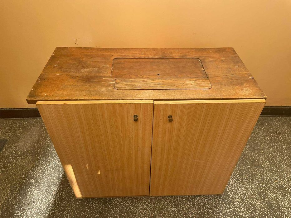 Maszyna do szycia ŁUCZNIK