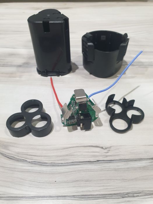 Корпус для акумуляторів 18650 3S плюс плата BMS, 12В