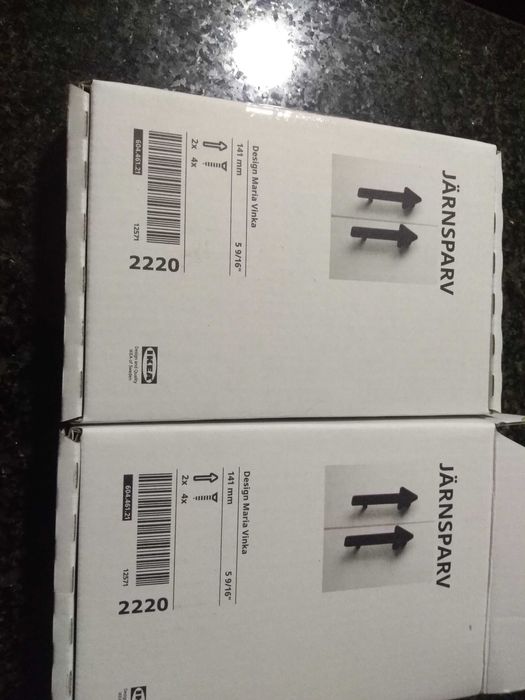 Puxadores em preto Ikea