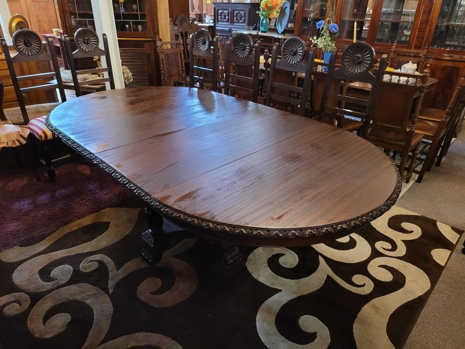 Mesa de sala em madeira maciça - extensível - Só a mesa as ca