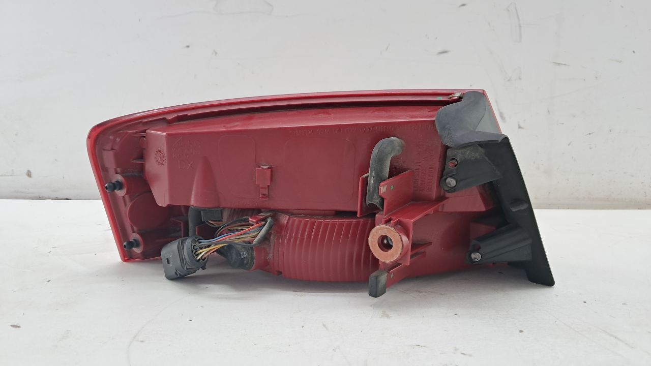 Фонарь задний правый Audi A5 2008-2012 8T8945096D