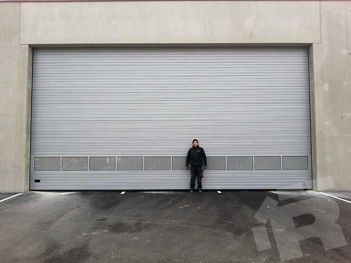 Brama Przemysłowa Garażowa Segmentowa Drzwi garażowe Bramy na wymiar
