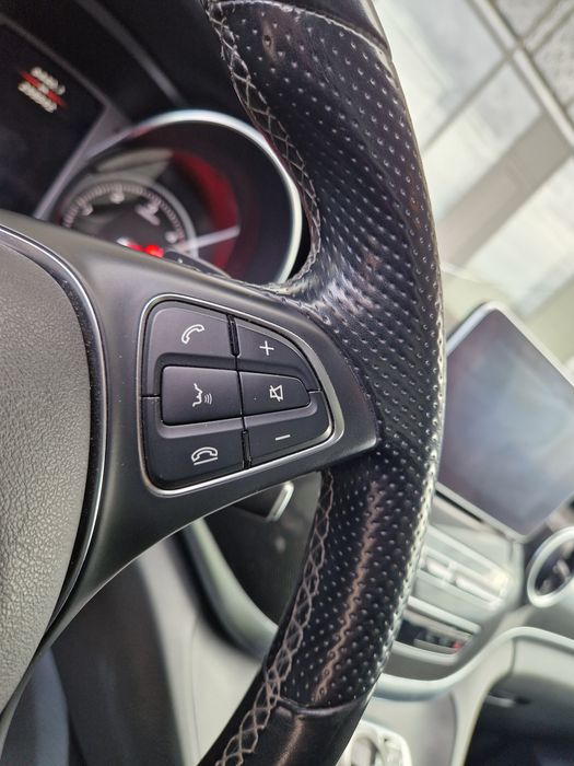 Mercedes- benz V250d