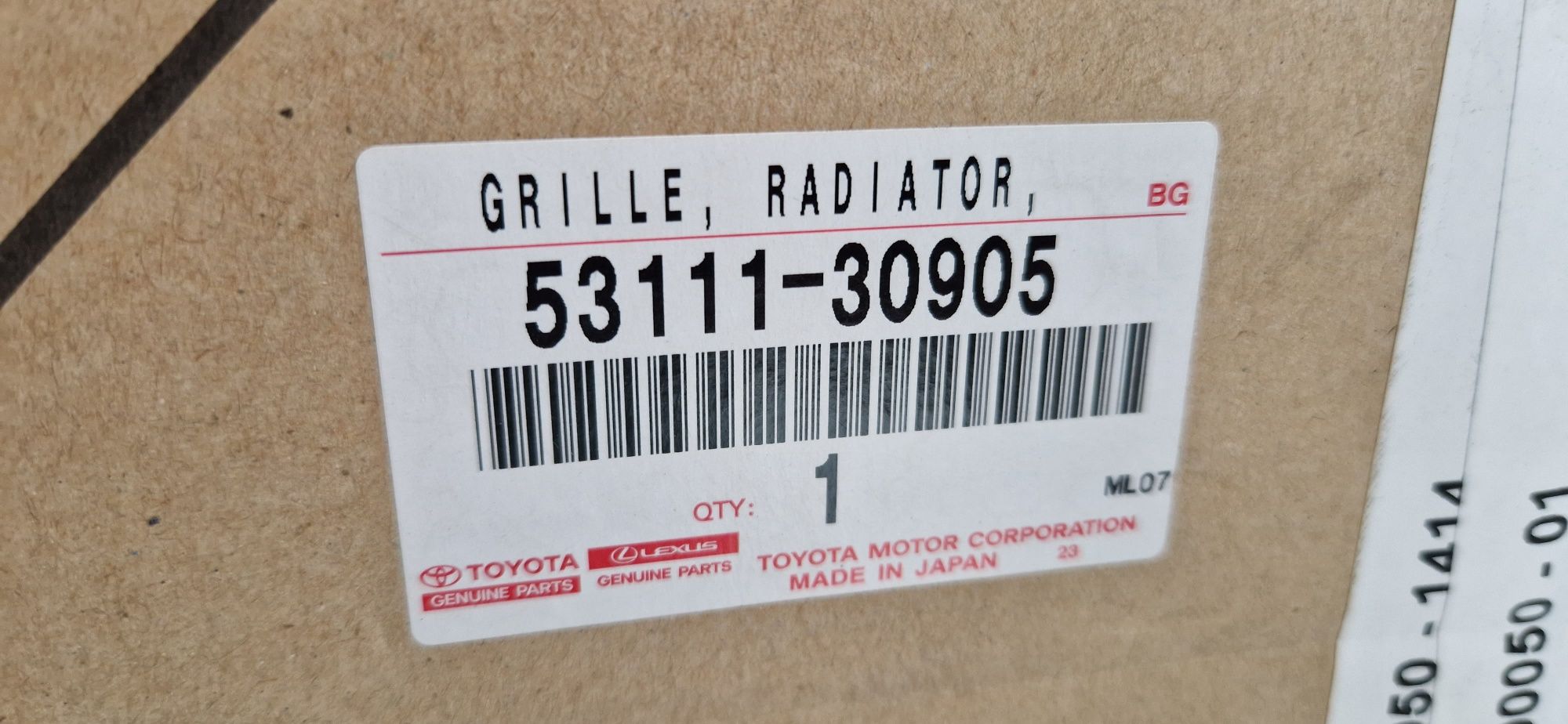 Atrapa grill Lexus GS III 3 OE Nowa