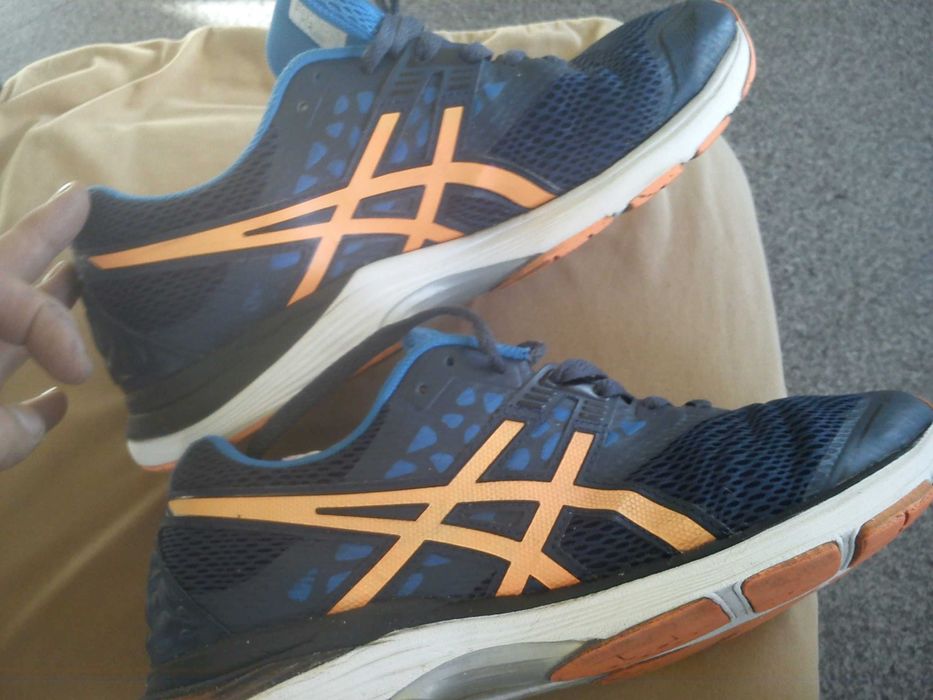 asics 45/28 granatowe z pomarańczowym super stan running
