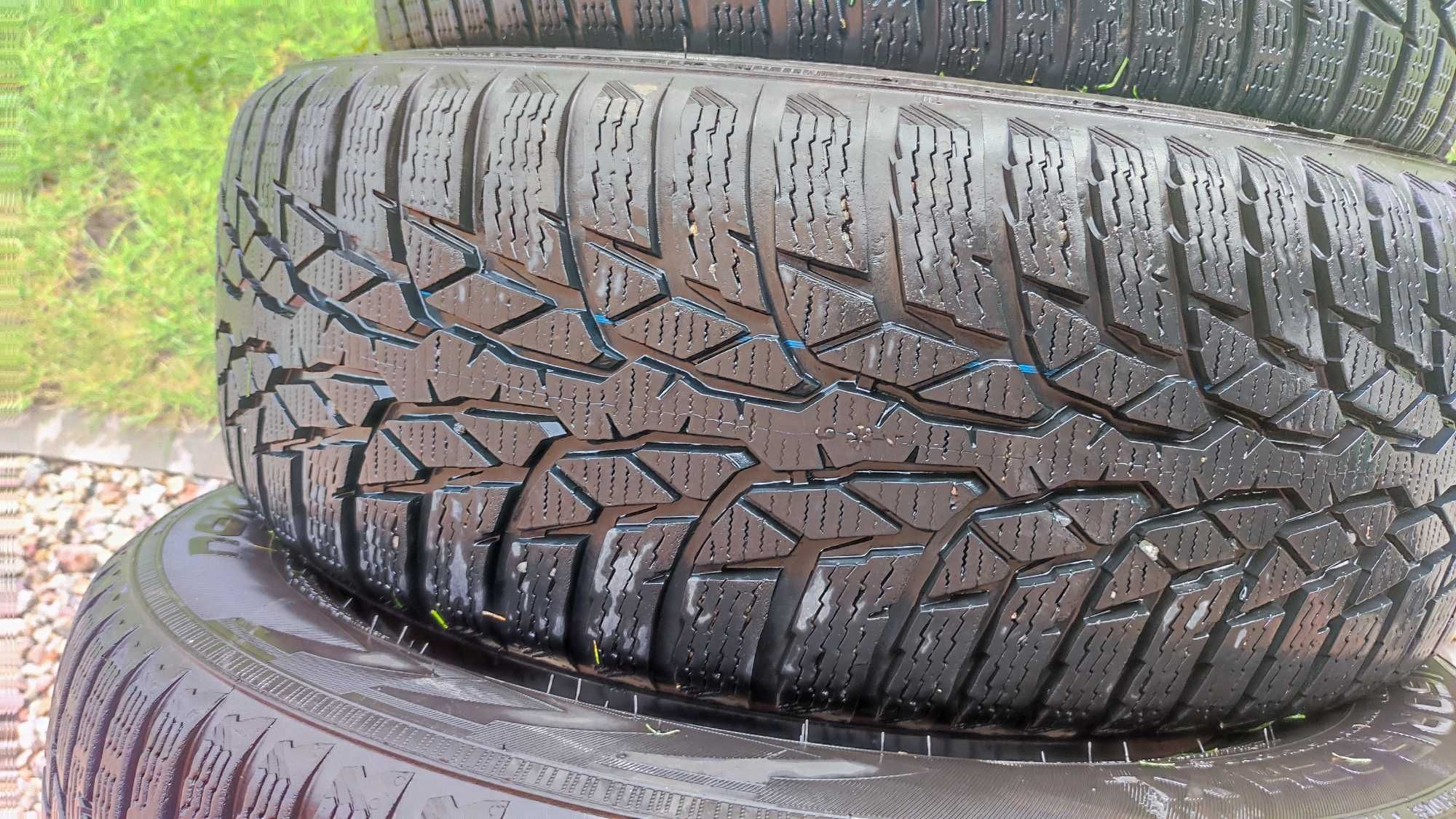 Opony zimowe Nokian WR D4 195/60R15 92H XL