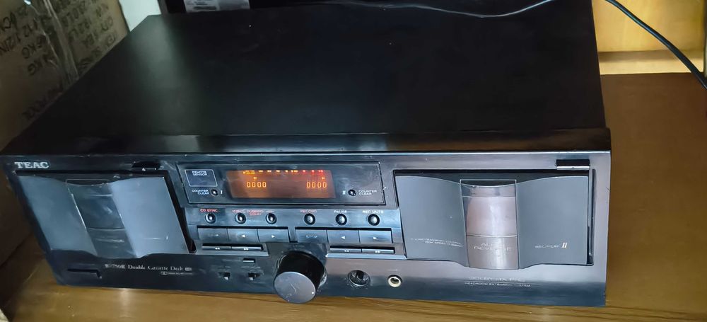 Teac  W-750R double Casset Deck
