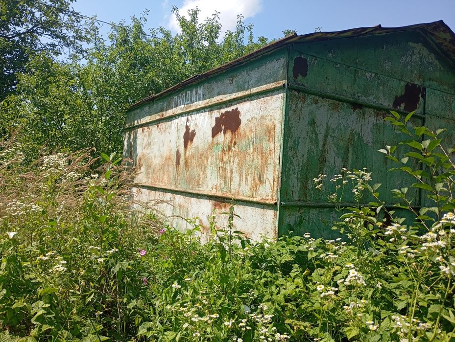 Продам терміново гараж