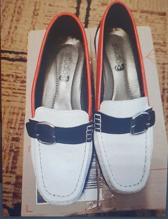 Туфлі, шкіра, розмір 42
виробник Португалія