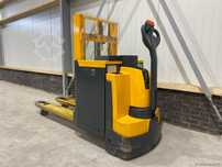 Штабелер jungheinrich ejd 220
