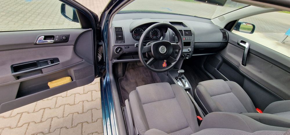 Vw Polo 1.4i automat klima stan jak nowy 100 tyś km Ks. Serwisowa nowy