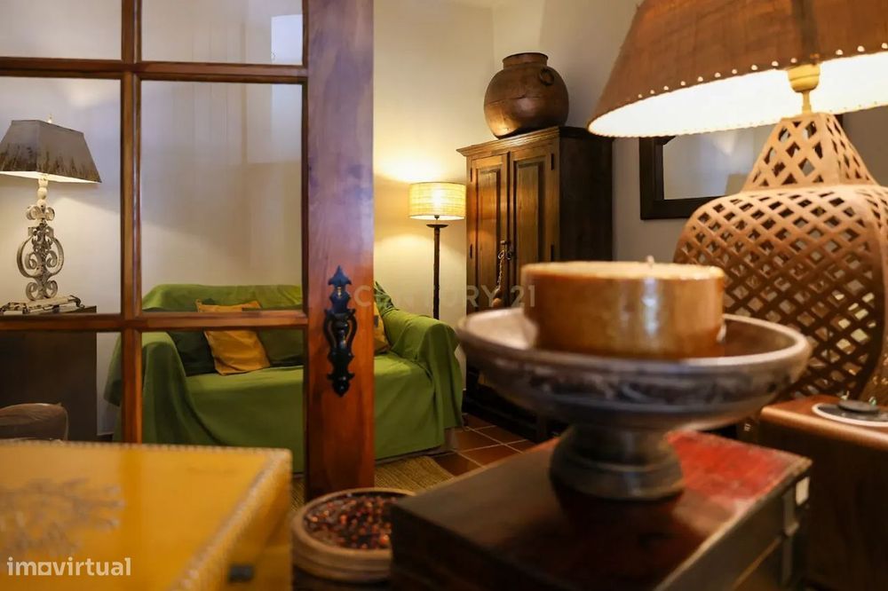 Moradia T2 Tradicional Remodelada com Terraço e Vista para a Barragem