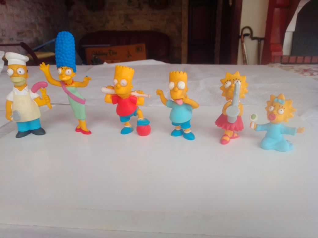 Família Simpsons bonecos