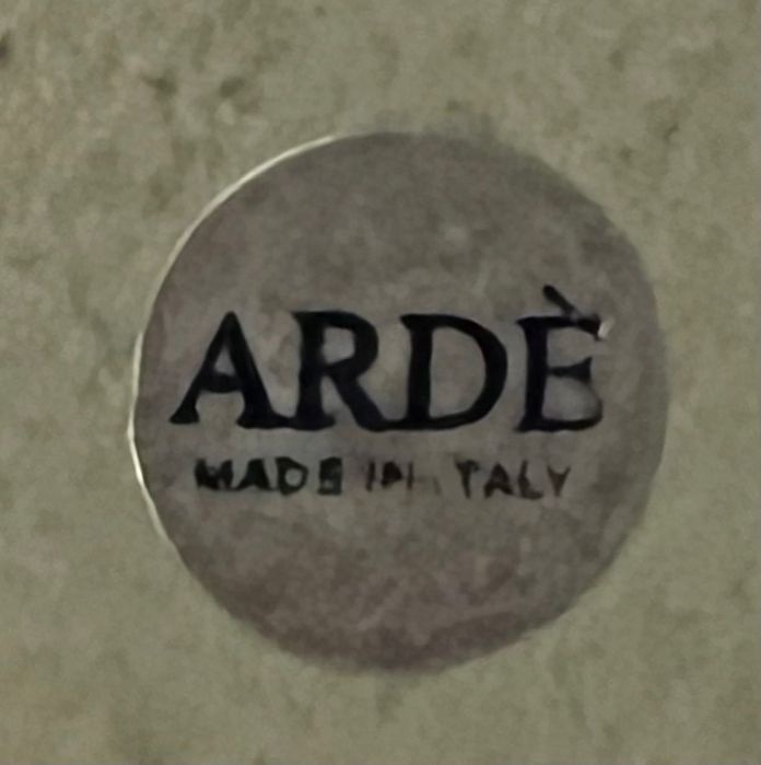 Vendo estátua banhada a prata