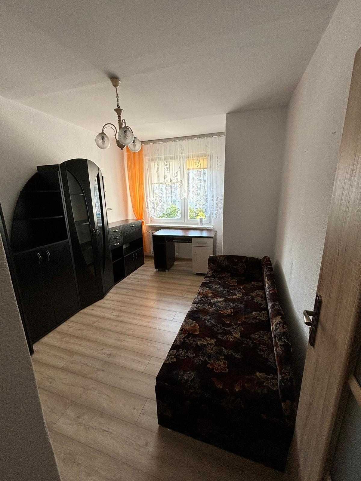 Mieszkanie dwupokojowe ul. Hubala ZWM - 1800 zł całość od zaraz