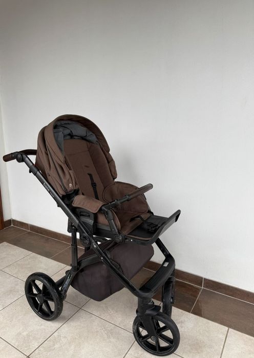 Коляска 2 в 1 Roan Bass Next