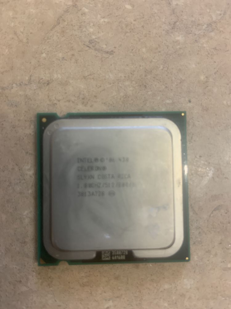 Процесор Celeron 1.8Hgz