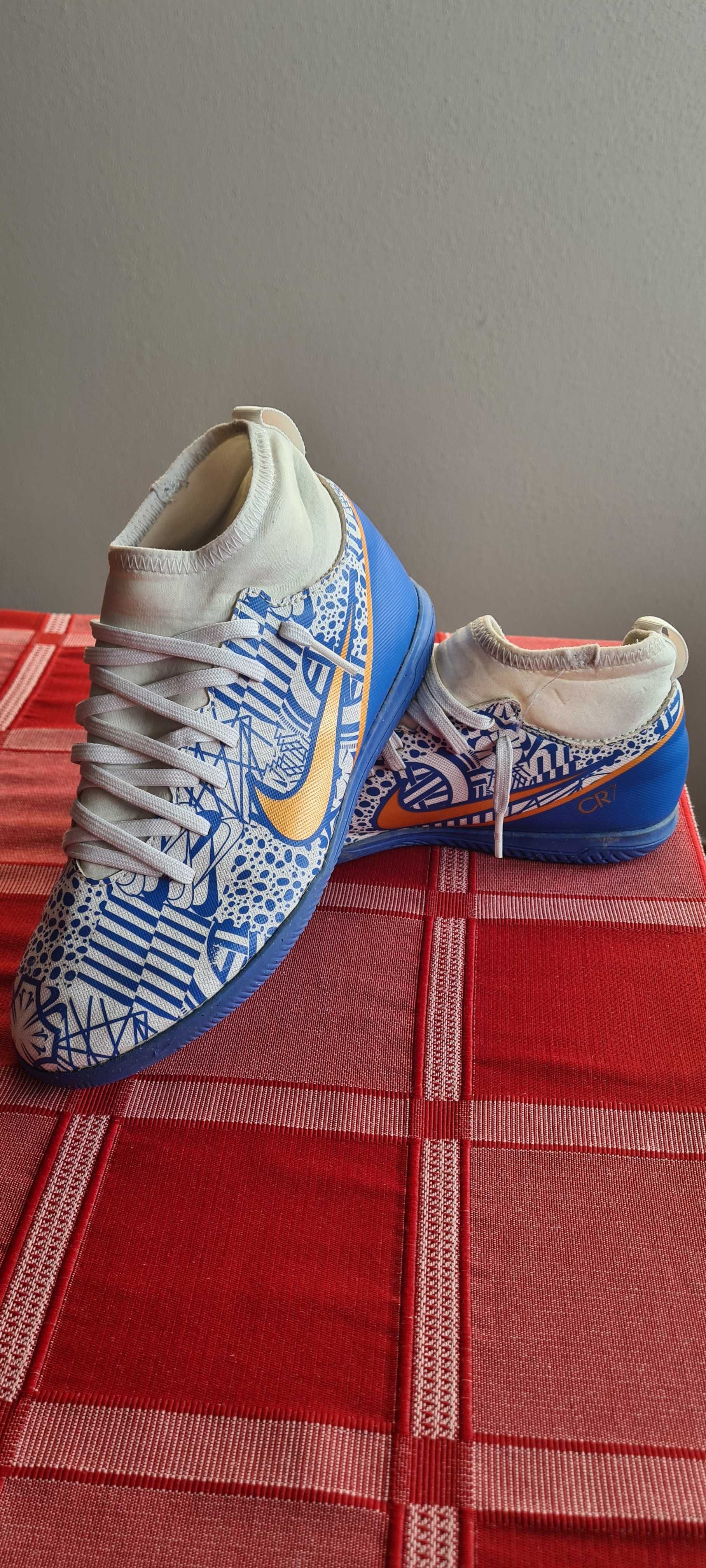 Sapatilhas futsal mercurial cr7