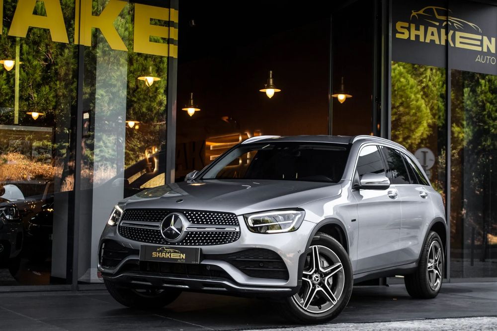 Mercedes-Benz GLC 300 de 4Matic 9G-TRONIC AMG Line