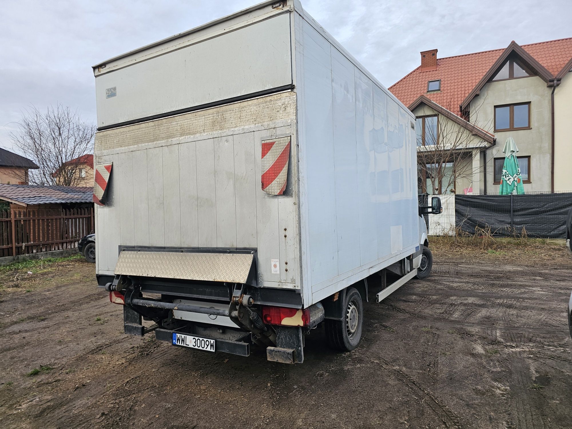 Wynajem busów od 100zl/24h aut dostawczych z winda  autolaweta
