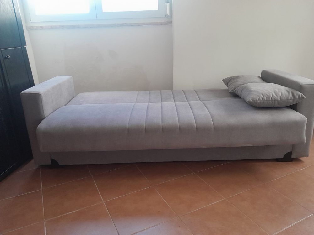 Sofa cama 3 lugares Novo