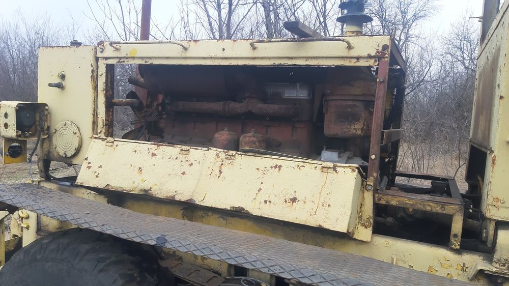 Грейдер ДЗ - 180