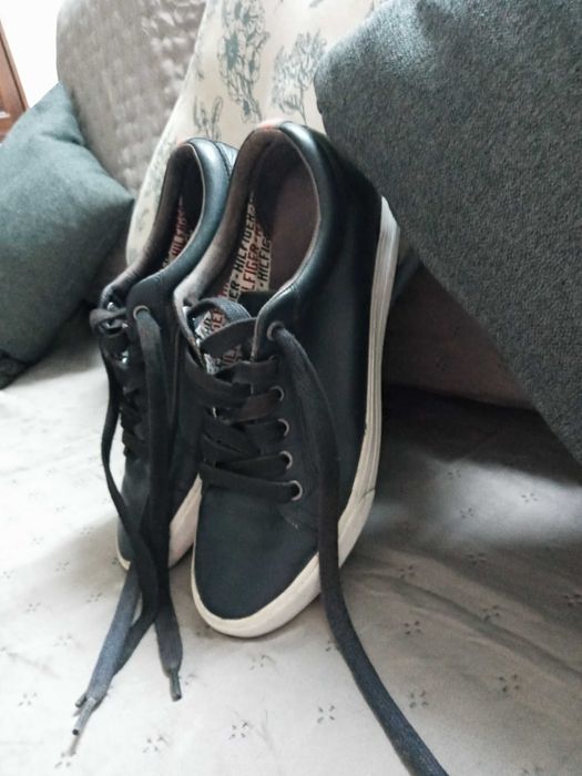Tenis Tommy Hilfiger n 40 em bom estado