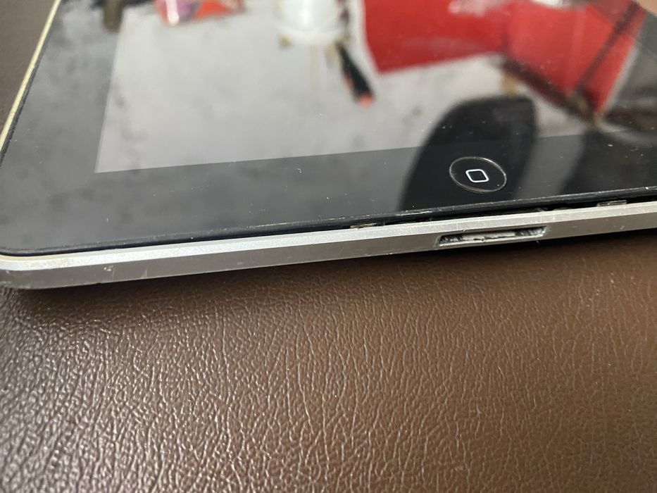 Планшет епл айпад бу iphone