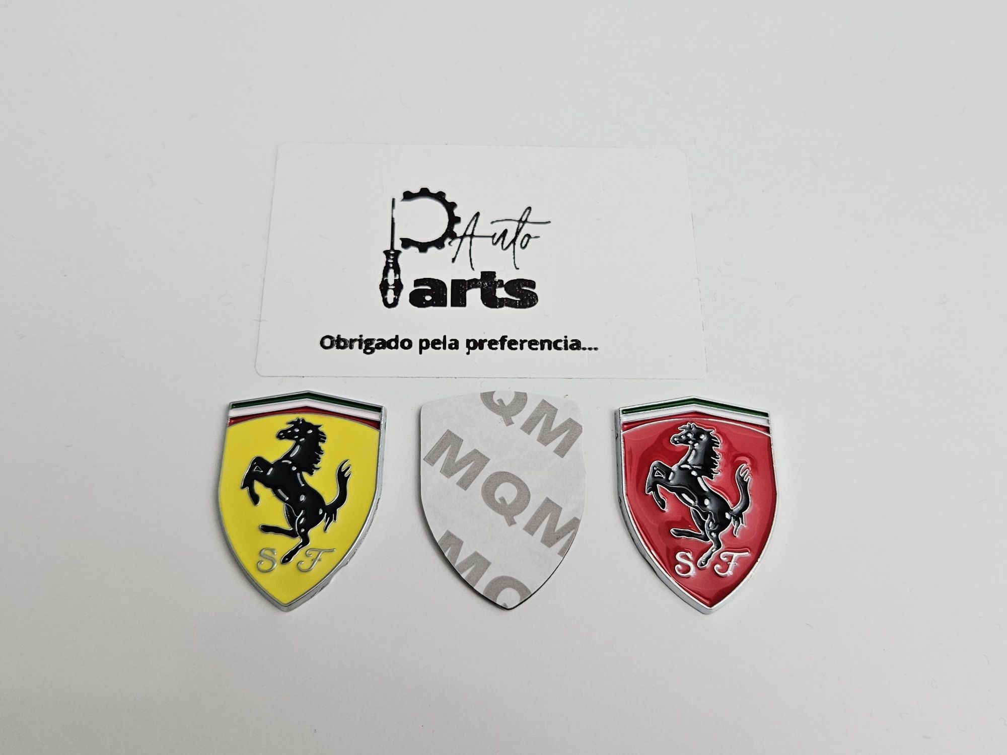 Emblema símbolo logotipo Guarda-lamas Ferrari 37mmx27mm