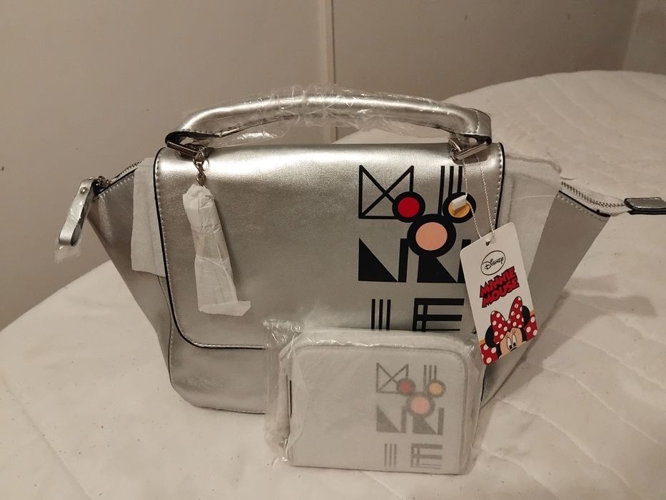 Vendo conjunto  de carteira grande e pequena para pôr  cartões