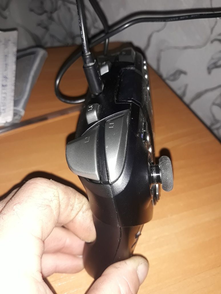 Беспроводной геймпад GameSir G5