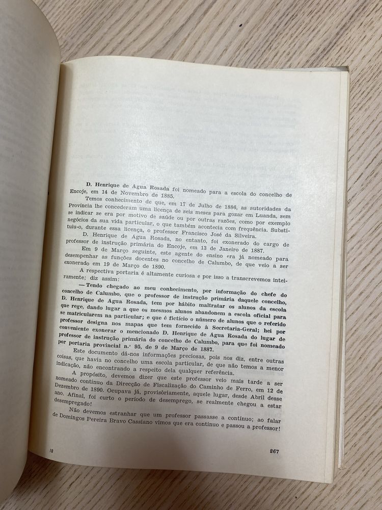 Livro “Primeiras letras em Angola” Martins dos Santos