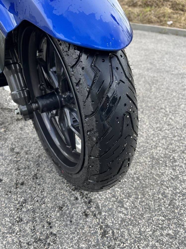 Honda forza 350 de 2022