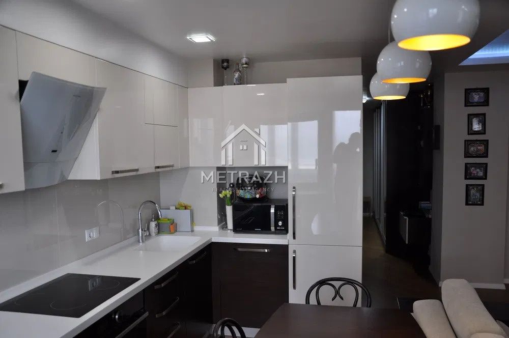 Продам 3х кв.ул.Сухумская, ЖК ДОМ С РОТОНДАМИ,ул.Клочковская,м.Научная