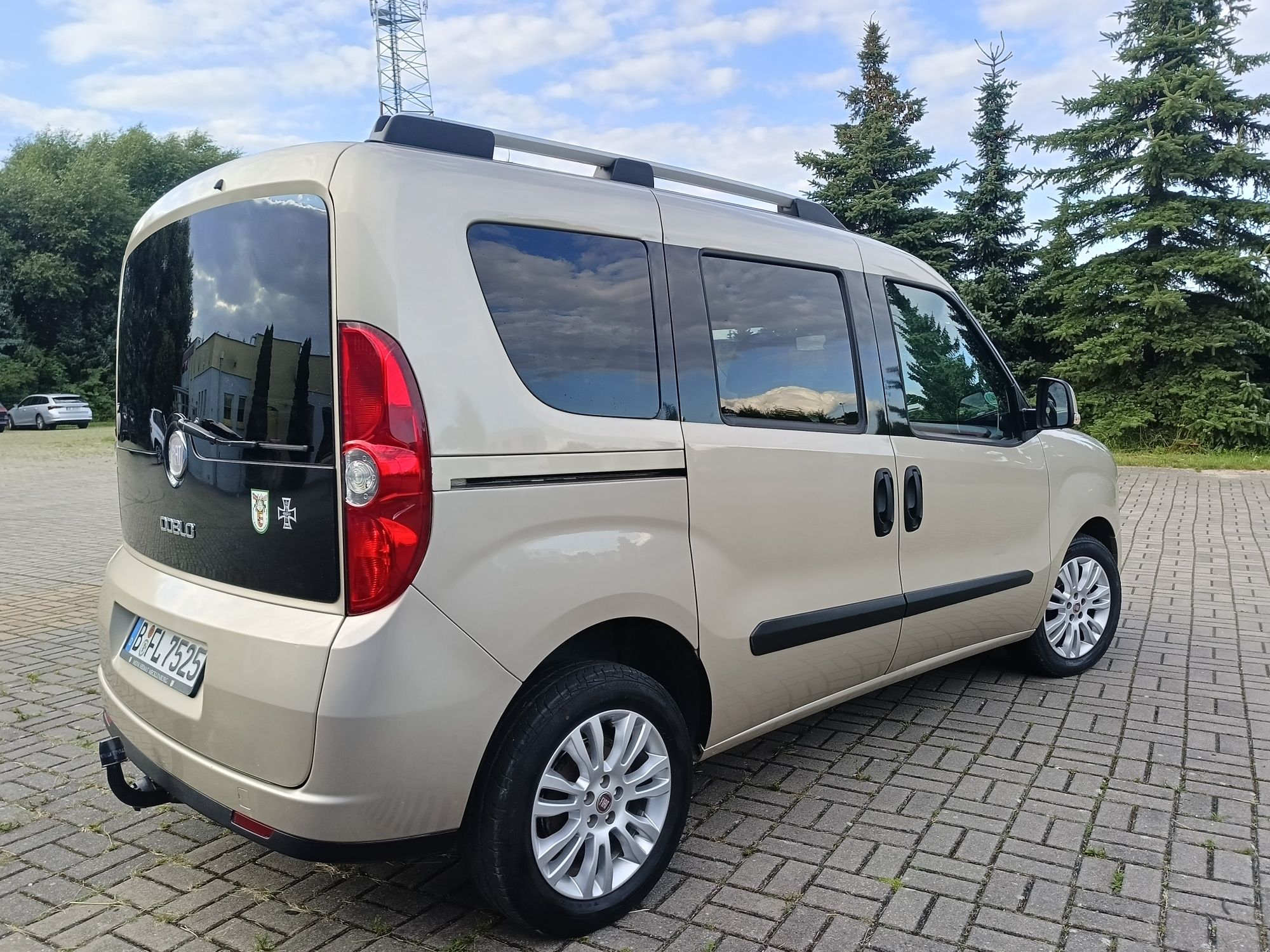 Doblo w piękne w bogatej wersji
