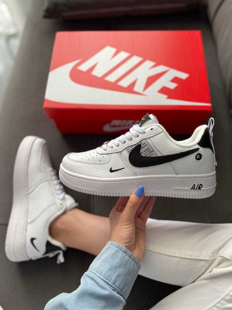 Nike Air Force 1 07 Low LV8 White
