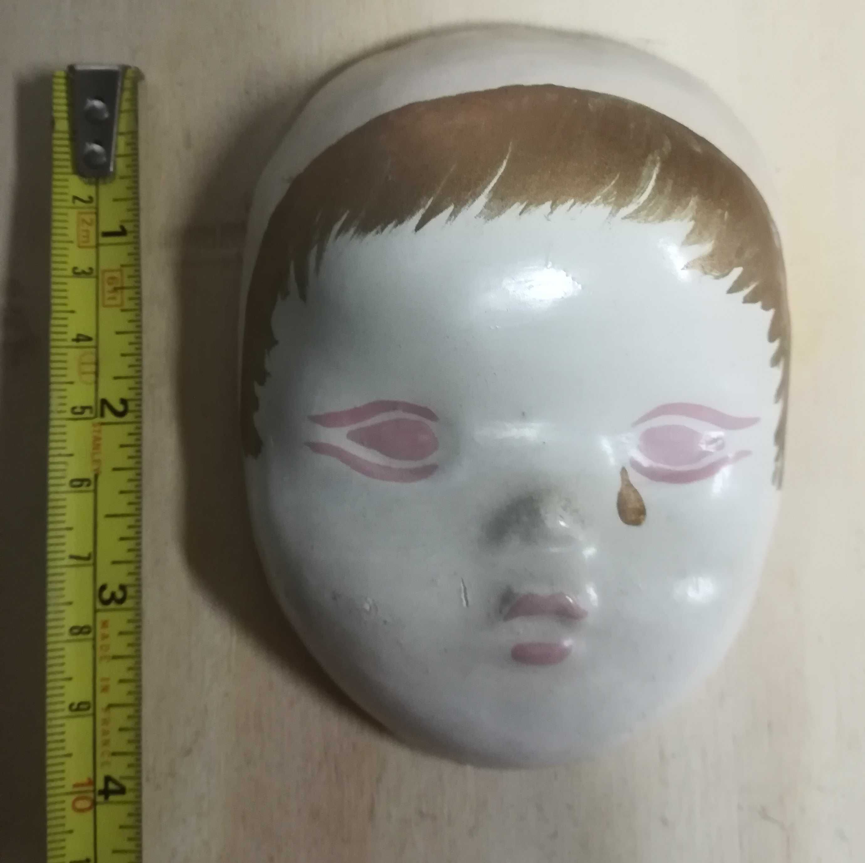 Cara em Louça/Gesso