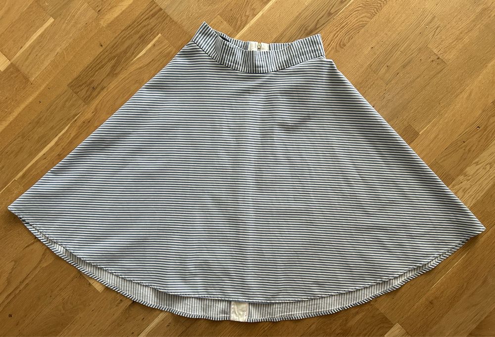 Spodnica Kasia Zapała, rozmiar 36