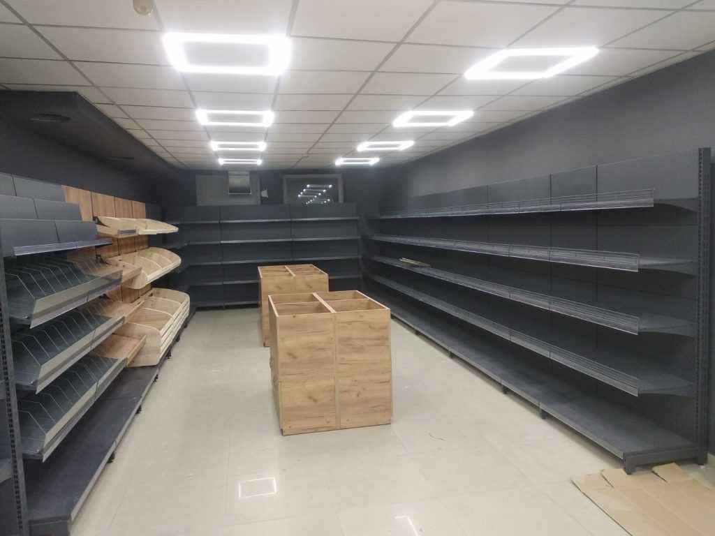 Стелажі в магазин. Торгові гачки. Каси прилавки. Торгове обладнання