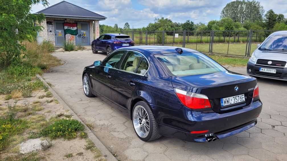 Sprzedam zadbane BMW e60 525i