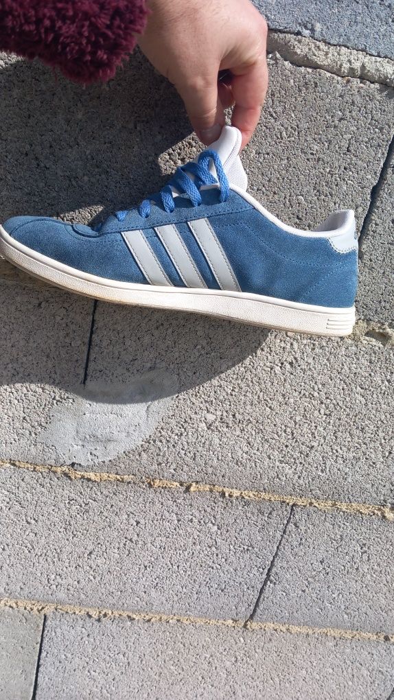 Tenis Adidas n.43 1/3